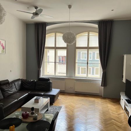 The Old Town'S Apartment Praag Buitenkant foto