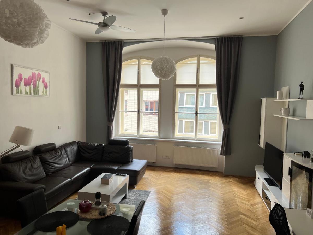 The Old Town'S Apartment Praag Buitenkant foto