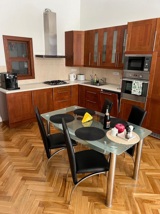 The Old Town'S Apartment Praag Buitenkant foto